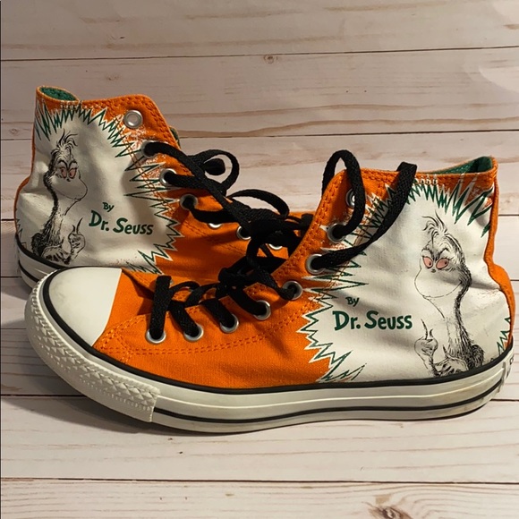 grinch tennis shoes